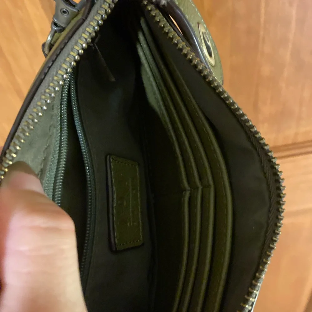 Joy Susan brand mini crossbody/wallet wristlet clutch bag - Picture 5 of 5